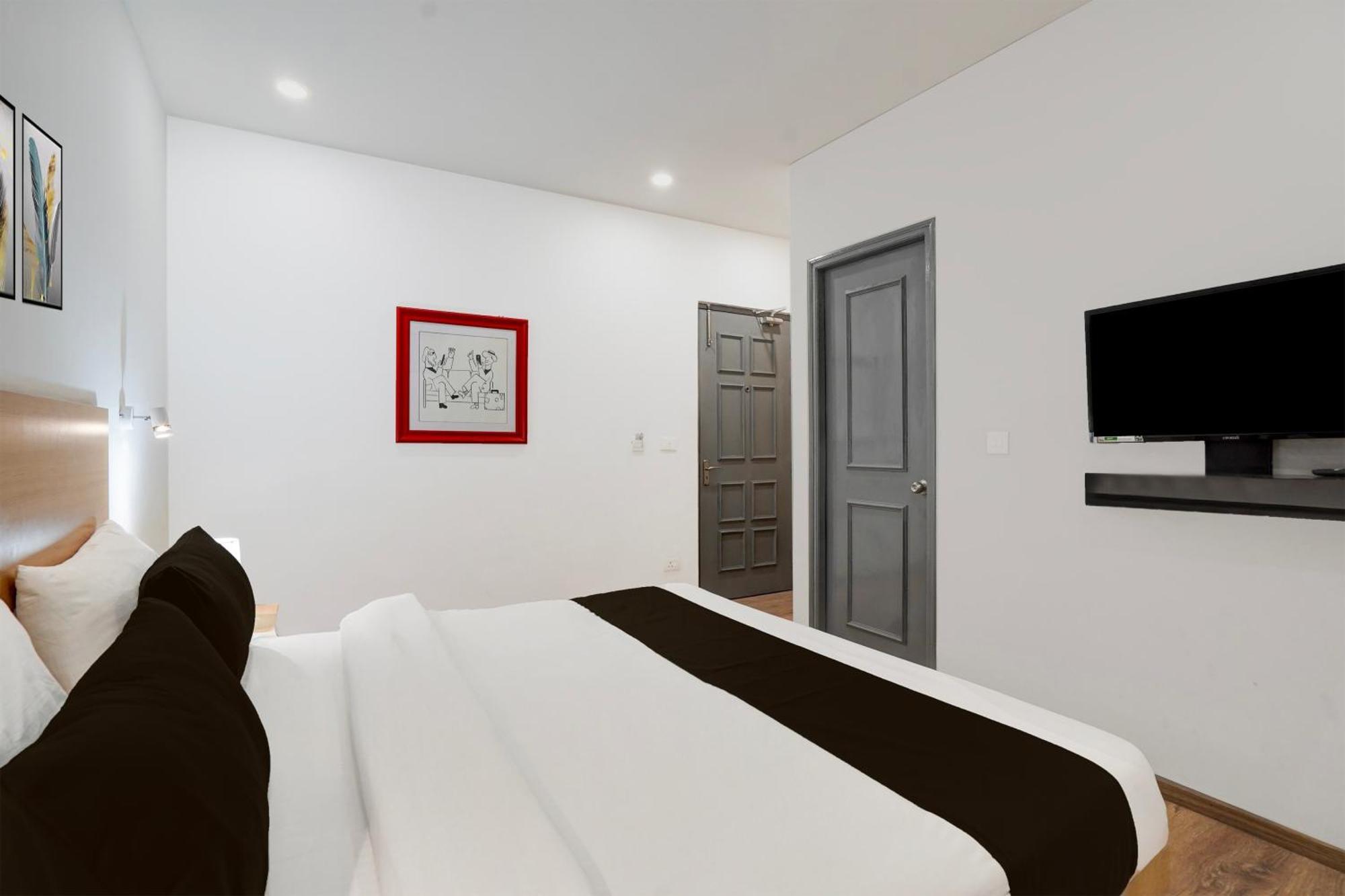 Super Townhouse Gomti Nagar Sector 6 Near Ekana Stadium ลัคเนา ภายนอก รูปภาพ